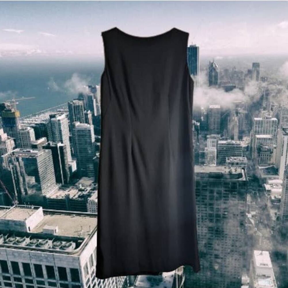 Jones & Co. 10 sleeveless, lined, wool, black, sheath dress. Fall, Office, Date